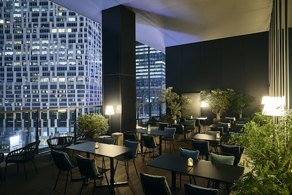 THE THEATRE TABLE（シアターテーブル）