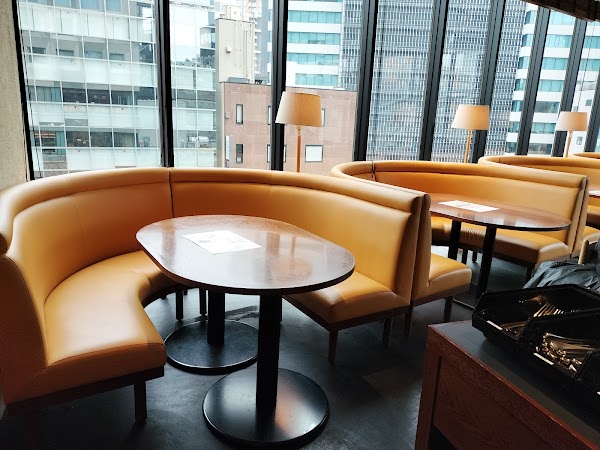 TWELVE ON THE PARK BAR & GRILL（トゥエルブ オン ザ パーク）／sequence MIYASHITA PARK