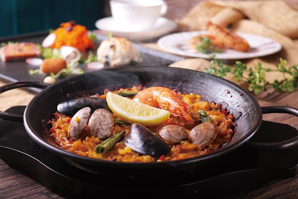 びいどろ 銀座三越店（VIDRIO）